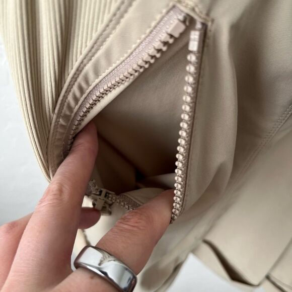 Blanc Noir Mastermind Outdoor Romper Full Zip Belted Safari Size Women’s Large - Picture 6 of 8